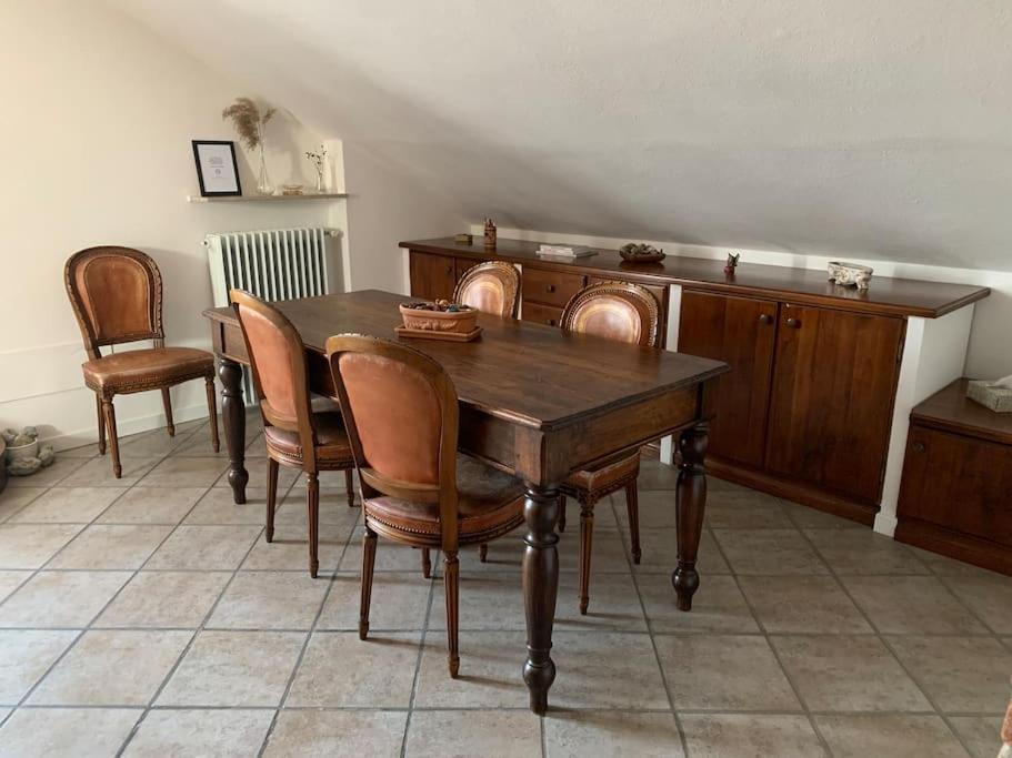 Mansarda Con Vista In Centro A Piacenza Apartment Bagian luar foto